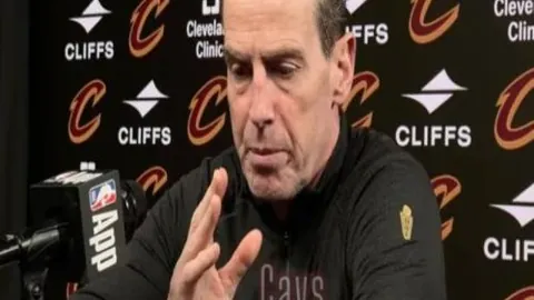 “加西亚在对波鸿之战中获勒沃库森队内最佳，书写队史先河”